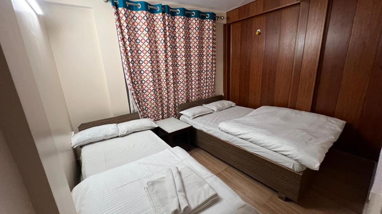 Hotel Hill Top Дарджилинг Экстерьер фото